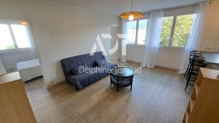 Location Appartement 3 pièces 59m² GRENOBLE 38100 - Photo 2
