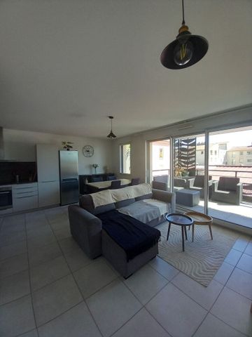 Location Appartement 3 pièces 63m² - Photo 4