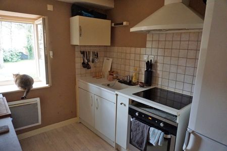 Location Appartement 2 pièces 31m² PARAY LE MONIAL 71600 - Photo 3