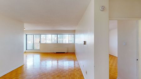 Saguenay Apartments - Photo 2