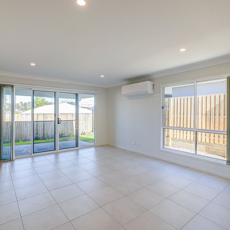 Family Friendly 4 Bedroom Home In Great Location - Photo 1