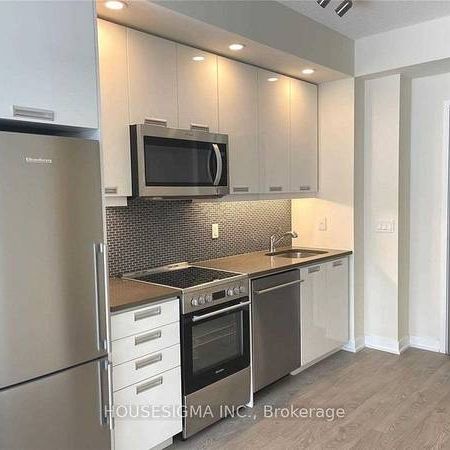 99 John St 2305, - Photo 3