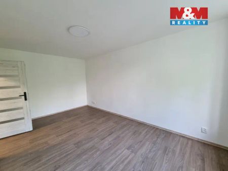 Pronájem bytu 2+1, Karviná, ul. Fibichova - Photo 2
