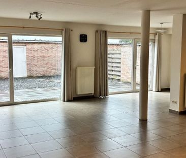 Appartement te huur in Asper voor € 900 met 2 slaapkamers - Photo 1