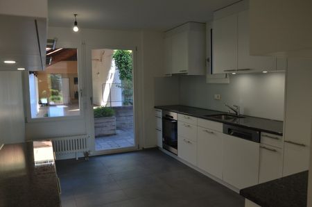 Ein Zuhause für alle, die grosszügiges Wohnen und eine privilegierte Lage schätzen. - Foto 5
