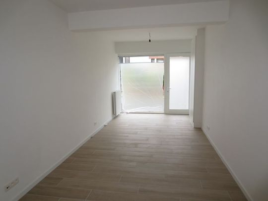 Vernieuwde woning in het centrum van Roosdaal (Pamel). - Foto 1