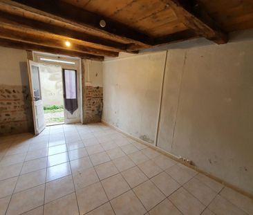 Location Appartement 3 pièces 94m² CHALAMONT 01320 - Photo 5