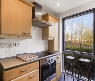 Lanacre Avenue, London, NW9 - Photo 6