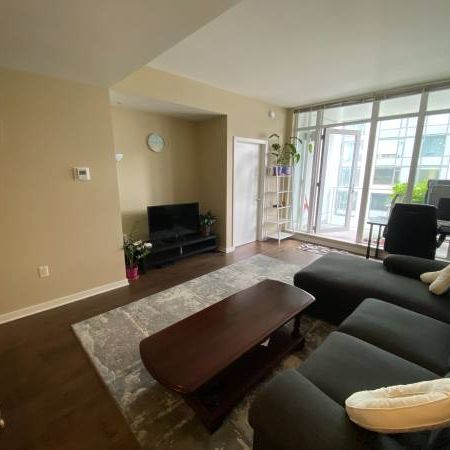 Spacious 1-Bedroom Condo with Underground Parking and Storage Locker - Photo 4