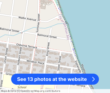 “2 Bedroom - Walking Distance to Water” - Photo 1