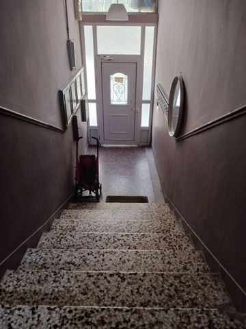 Studio/Γκαρσονιέρα για ενοικίαση Σκεπάρνη (Αμπελόκηποι) - Photo 4