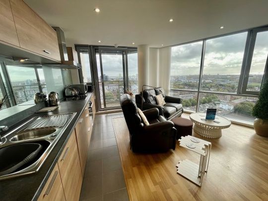 Admiralty Tower - Photo 1