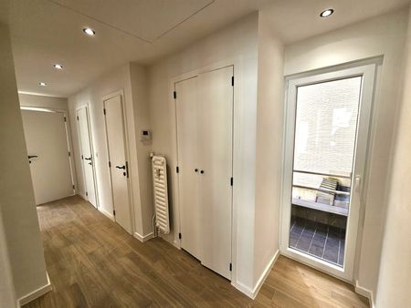 Appartement te huur - Photo 2