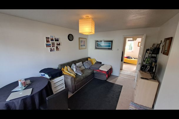 1 Bed Flat, Lewisham, SE8 - Photo 1
