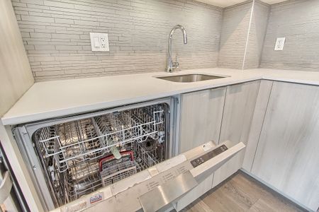 For Lease - 50 Forest Manor Road Unit# 610, Toronto, Ontario - Photo 2