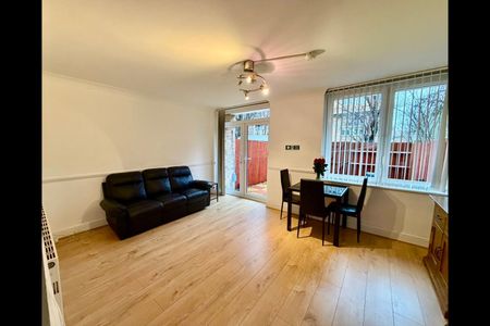 Room in a Shared Flat, Plough Way, SE16 - Photo 5