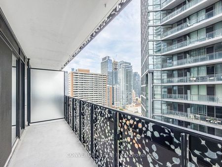 For Lease - 55 Charles Street Unit# 1708, Toronto, Ontario - Photo 2