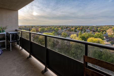 For Lease - 2929 Aquitaine Avenue Unit# 1001, Mississauga, Ontario - Photo 4