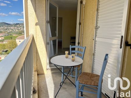 Appartement 3 pièces de 56 m² à Hyères (83400) - Photo 3