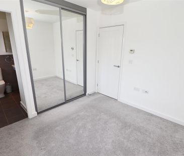 Heath Way, Shenley - Photo 5