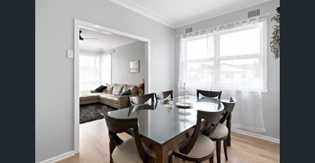 Cute Cottage Living in a Handy Wallsend Pocket - Photo 2