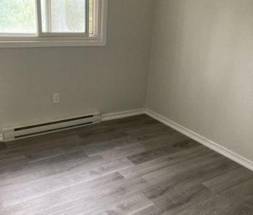 For Lease - 255 PORTER Street Unit# 21, Oshawa, Ontario - Photo 6