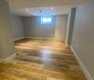 For Lease - 148 Penetang Street Unit# Lower, Barrie, Ontario - Photo 3