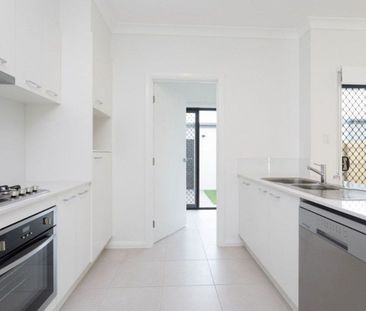 Exceptional Terrace Home Living in Mango Hill! - Photo 6