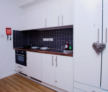 Bronze Plus Studio - Photo 6