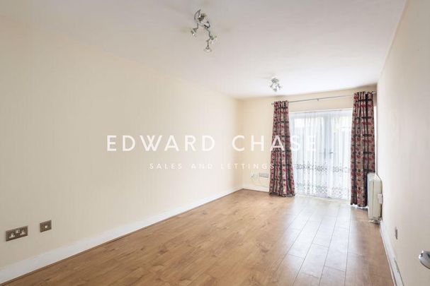 2 bedroom ground floor flat to rent - Photo 1