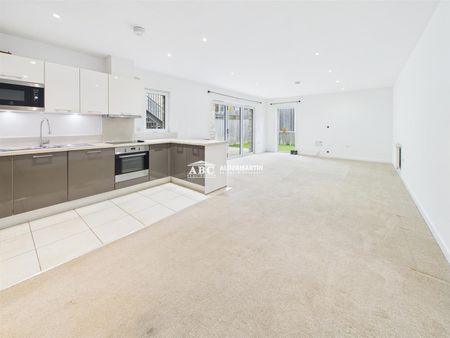 Barnwell Close, HA8 8EZ, Edgware - Photo 2