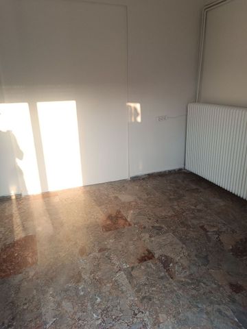 Studio/Γκαρσονιέρα για ενοικίαση Κέντρο (Καρδίτσα) - Photo 3