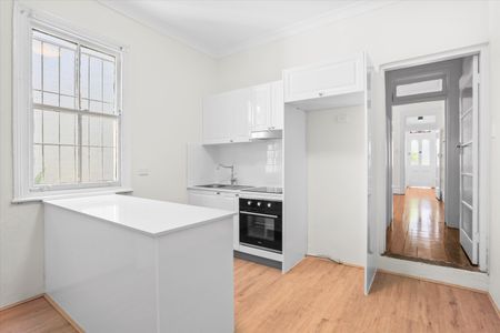 1/92 Albion Street, Annandale NSW 2038 - House For Rent | Domain - Photo 5