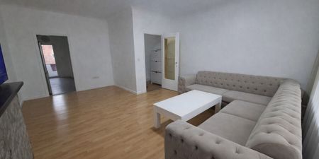 Duplex te huur in Antwerpen voor € 1.350 met 3 slaapkamers - Foto 2