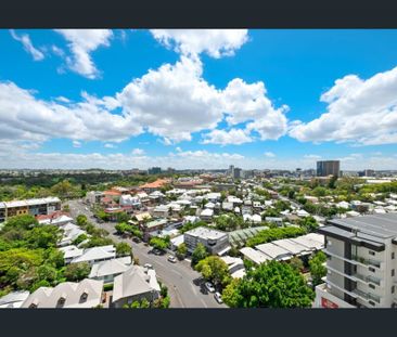 1311/477 Boundary Street, Spring Hill - Photo 3