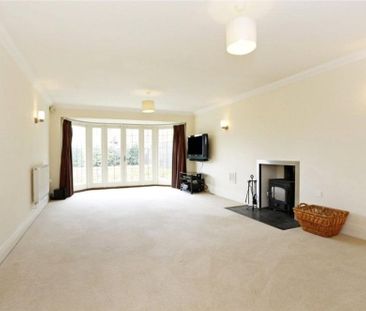 6 bedroom detached house to rent - Photo 4