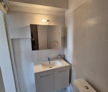 Location Appartement 2 pièces 29m² LA CADIERE D AZUR 83740 - Photo 4
