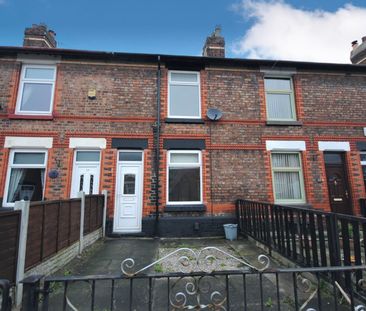2 bedroom mid-terrace to rent Juddfield Street, Haydock, St. Helens... - Photo 4