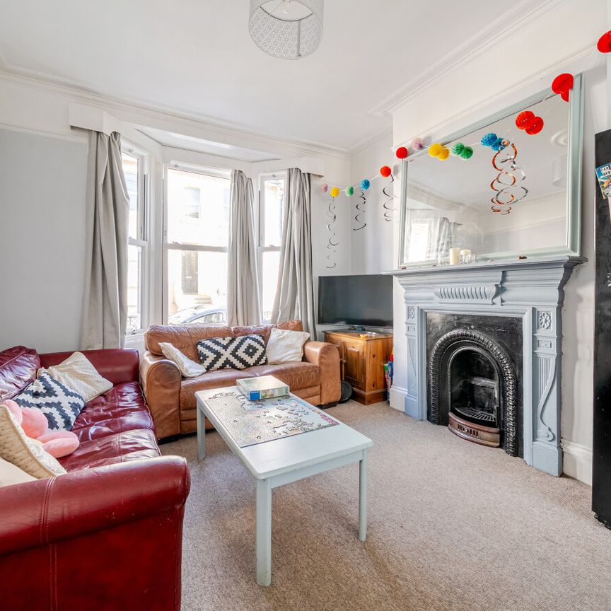 5 bedroom terraced house to rent - Photo 1