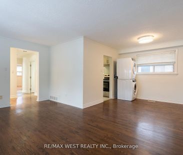 For Lease - 28 Paragon Road Unit# Main, Toronto, Ontario - Photo 2