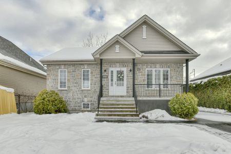 8677 Rue Jean-Paul-Riopelle, J7N 3J4, Mirabel - Photo 5