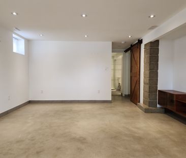 For Lease - 221 Thirtieth Street Unit# Basement, Toronto, Ontario - Photo 5