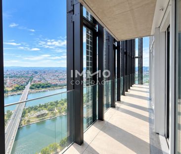 AT THE TOP OF VIENNA – An Exceptional DANUBE Penthouse - Level 51 - Photo 6