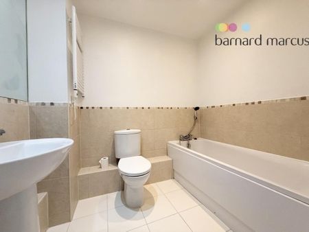 2 bedroom apartment to rent - Photo 5