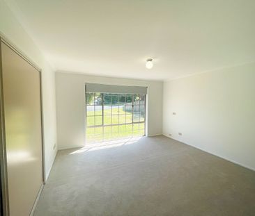 THREE BEDROOM FAMILY HOME - Photo 1