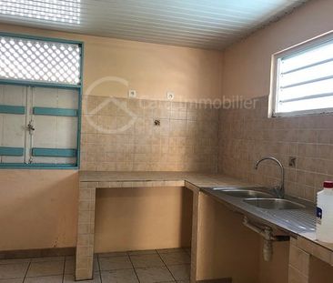 Location Appartement 2 pièces 37m² CAYENNE 97300 - Photo 1