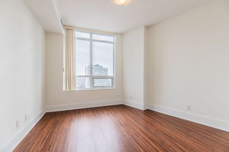 For Lease - 330 Burnhamthorpe Road Unit# 1402, Mississauga, Ontario - Photo 2
