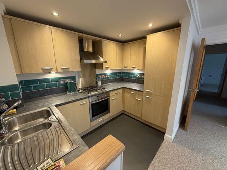 2 bedroom apartment to rent - Photo 5