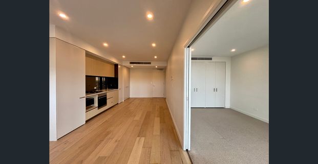 Modern Comfortable 1 Bedder - Photo 1