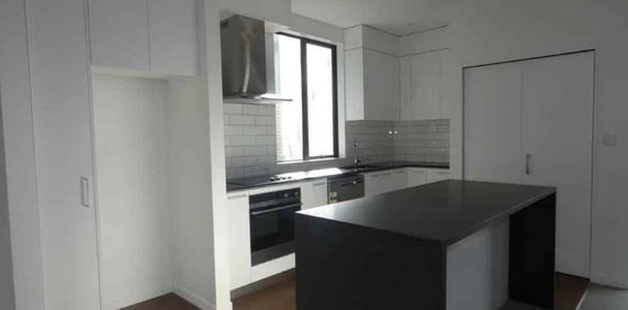 Trent Street - Photo 2